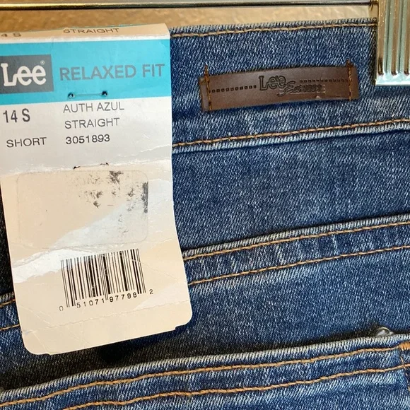 Lee women’s size 14 blue jeans - Picture 5 of 11